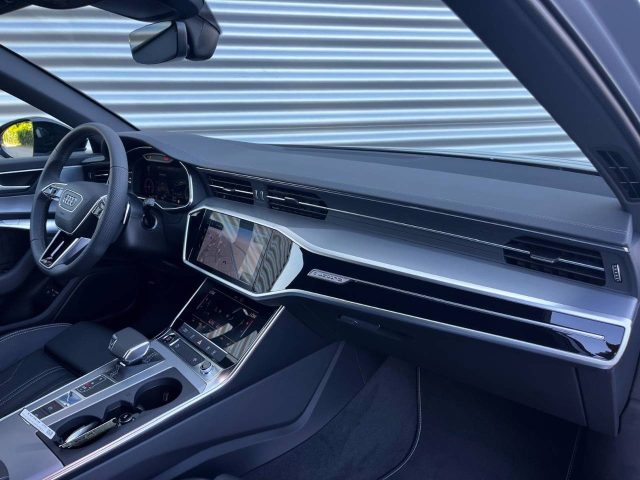 Audi A6 Avant 55 TFSIe PHEV S-TRONIC QUATTRO S-LINE EDITION - foto 3 di 4