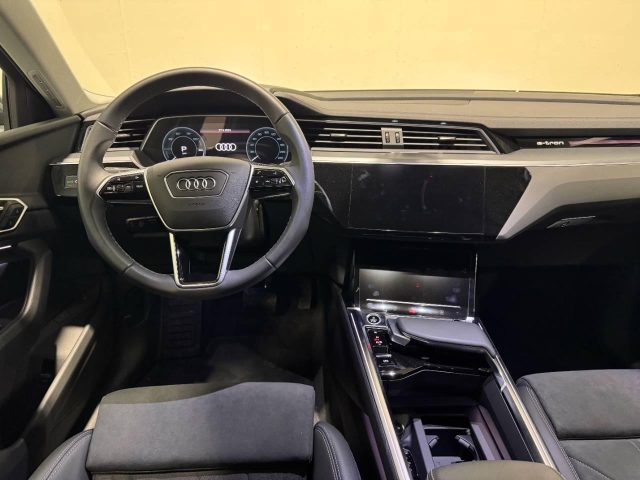 Audi Q8 e-tron 55 QUATTRO S LINE - RENT TO BUY - foto 4 di 4
