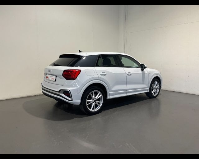 Audi Q2 35 TFSI S-TRONIC S-LINE EDITION - foto 2 di 4