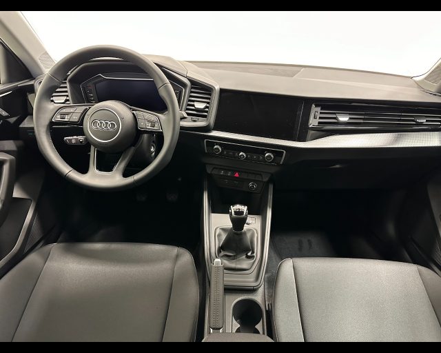 Audi A1 SPORTBACK 25 TFSI BUSINESS - foto 3 di 4