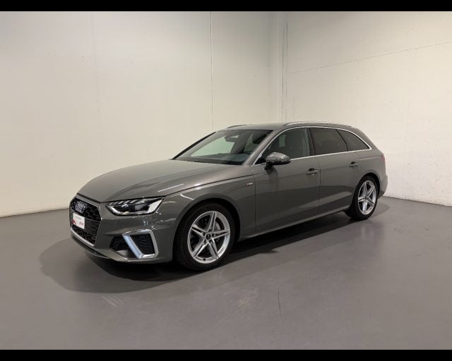 Audi A4 AVANT 40 TDI MHEV QUATTRO S-TRONIC S LINE EDITION usato a CONEGLIANO