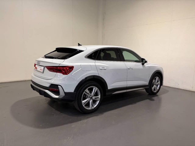 Audi Q3 SPORTBACK 35 TDI S-TRONIC S-LINE - foto 2 di 4