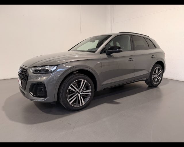Audi Q5 40 TDI MHEV S-TRONIC QUATTRO S-LINE usato a CONEGLIANO