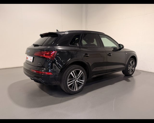 Audi Q5 40 TDI MHEV S-TRONIC QUATTRO S LINE - foto 2 di 4