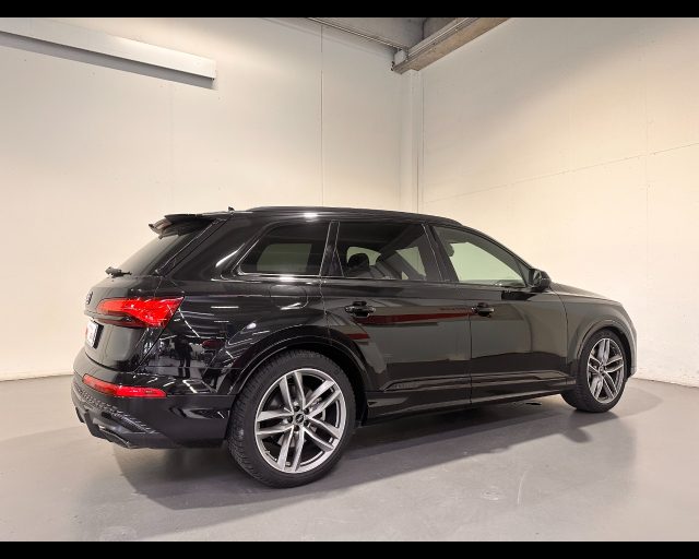 Audi Q7 3.0 TDI MHEV TIPTRONIC QUATTRO S-LINE EDITION - foto 2 di 4