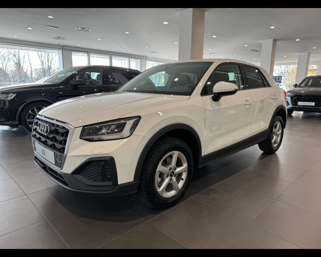 Audi Q2 35 TFSI S-TRONIC BUSINESS, del 2023, 27.000 km, in vendita a Conegliano (TV)