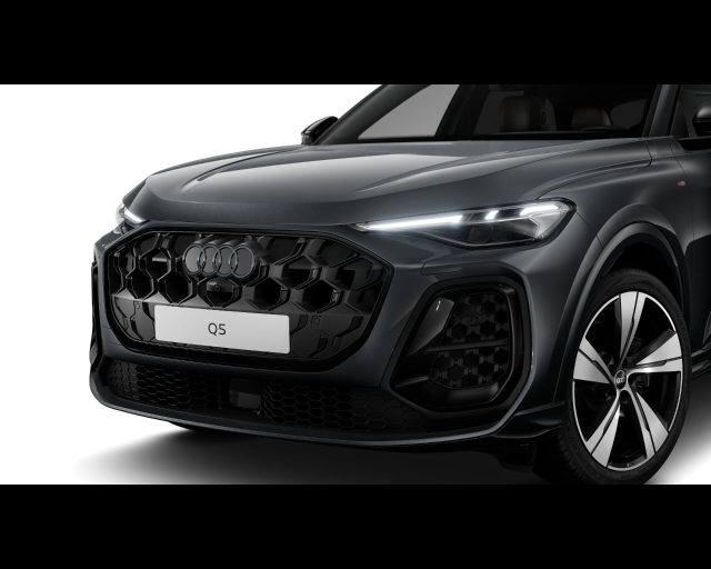 Audi QUATTRO Audi Q5 SUV S line edition TDI 150 kW S tronic - foto 2 di 9
