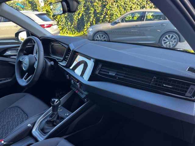 Audi A1 SPORTBACK 30 TFSI S-TRONIC S LINE EDITION - foto 3 di 11