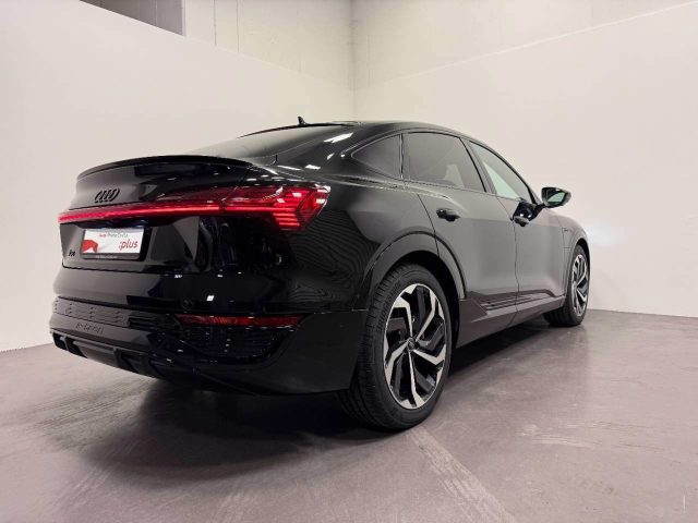 Audi Q8 SPORTBACK E-TRON 55 QUATTRO S LINE - RENT TO BUY - foto 2 di 11