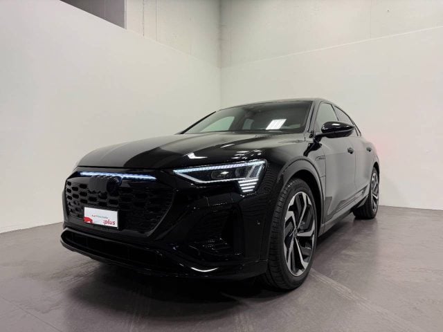 Audi Q8 SPORTBACK E-TRON 55 QUATTRO S LINE - RENT TO BUY, del 2024, 100 km, in vendita a Conegliano (TV)