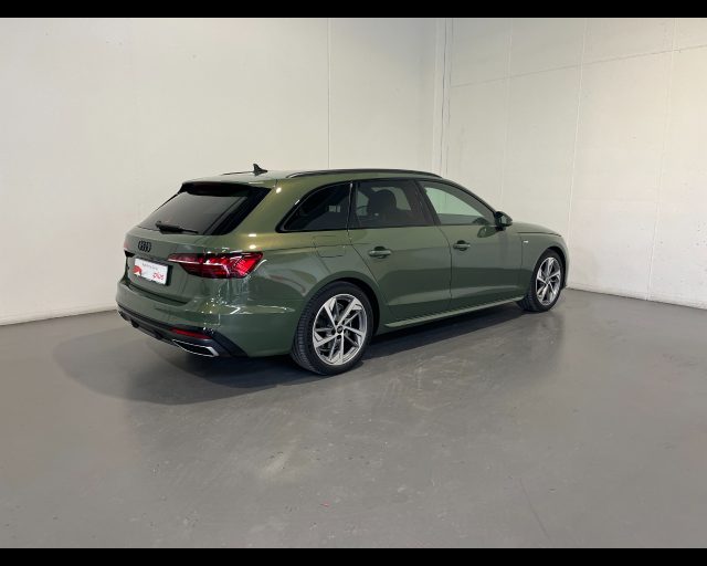 Audi A4 AVANT 35 TDI MHEV S-TRONIC S-LINE - foto 2 di 11