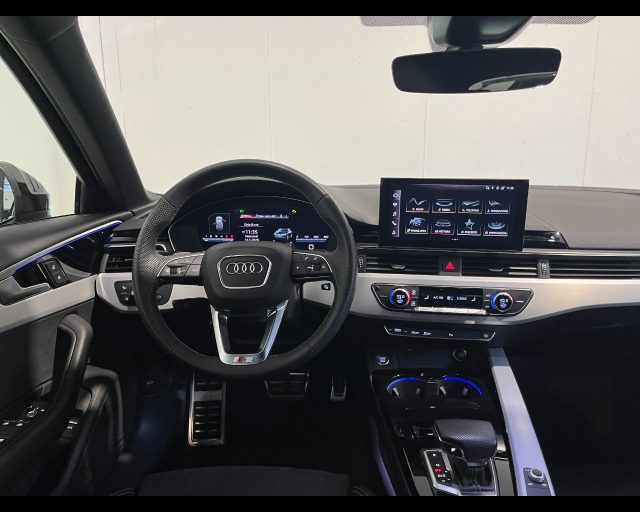 Audi A4 AVANT 35 TDI MHEV S-TRONIC S-LINE - foto 4 di 11