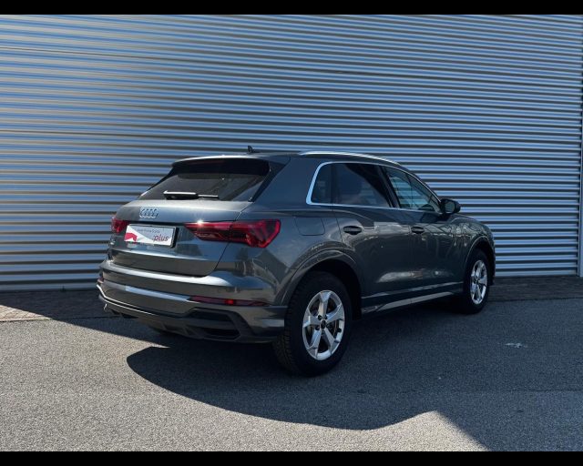 Audi Q3 45 TFSIe S-TRONIC S-LINE EDITION - foto 2 di 13