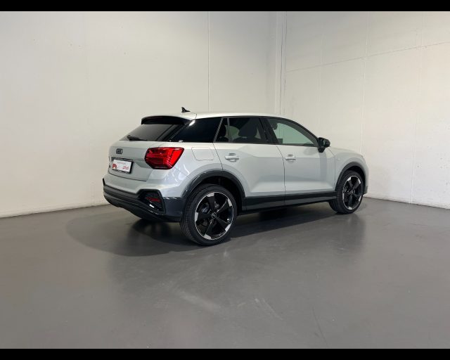Audi Q2 35 TDI S-TRONIC IDENTITY BLACK - foto 2 di 13
