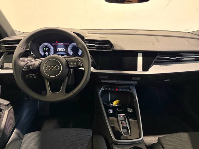 Audi A3 Sportback 40 TFSIe S-TRONIC BUSINESS ADVANCED - foto 4 di 9