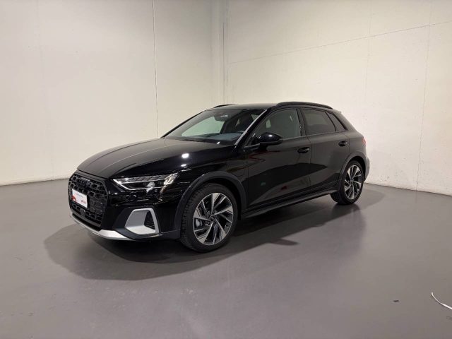 Audi A3 ALLSTREET 40 TFSIe S-TRONIC IDENTITY CONTRAST, del 2025, 100 km, in vendita a Conegliano (TV)