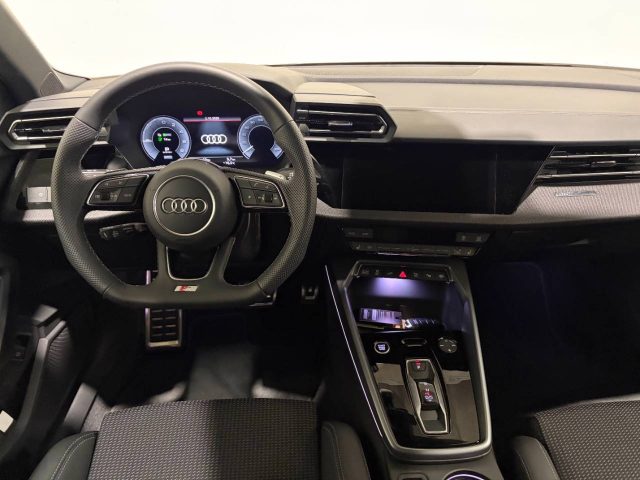 Audi A3 ALLSTREET 40 TFSIe S-TRONIC IDENTITY CONTRAST - foto 4 di 9