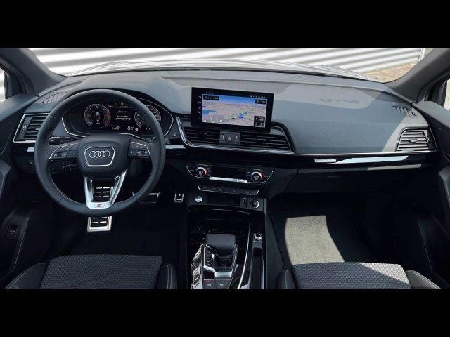 Audi Q5 40 TDI MHEV S-TRONIC QUATTRO IDENTITY BLACK - foto 4 di 11