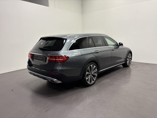 Mercedes-Benz CLA SSE E SW 400 D 4MATIC AUTO ALL TERRAIN PREMIUM PLU - foto 3 di 4