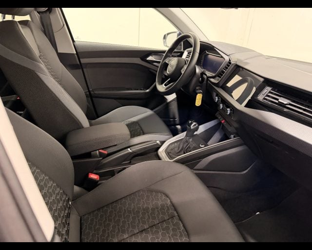 Audi A1 SPORTBACK 35 TFSI S-TRONIC S-LINE EDITION - foto 4 di 11