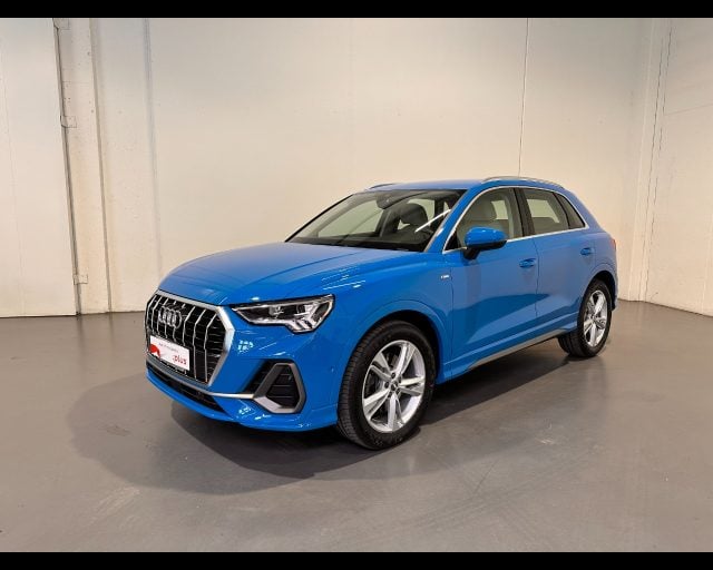 Audi Q3 45 TFSI S-TRONIC QUATTRO S-LINE EDITION, del 2019, 60.785 km, in vendita a Conegliano (TV)
