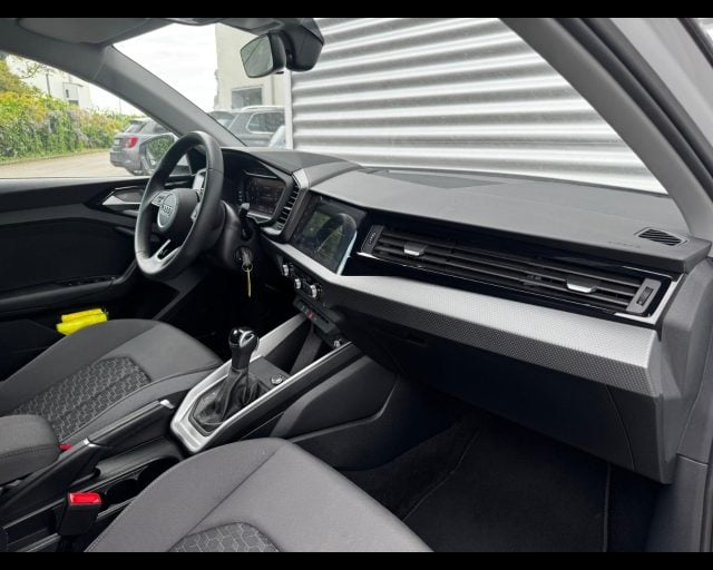 Audi A1 SPORTBACK 35 TFSI S-TRONIC S-LINE EDITION - foto 3 di 11