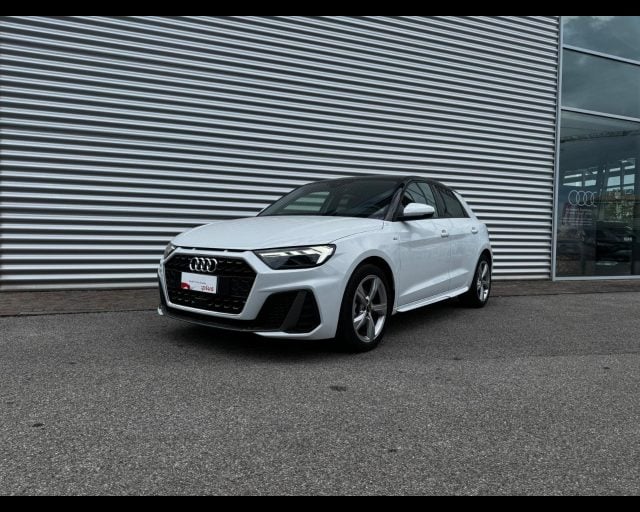 Audi A1 SPORTBACK 35 TFSI S-TRONIC S-LINE EDITION, del 2025, 27.855 km, in vendita a Conegliano (TV)