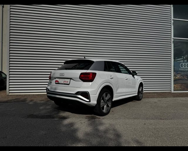 Audi Q2 35 TDI S-TRONIC S-LINE EDITION - foto 2 di 12