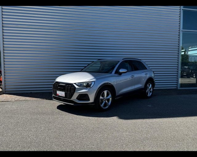 Audi Q3 35 TFSI MHEV S-TRONIC BUSINESS ADVANCED, del 2022, 30.800 km, in vendita a Conegliano (TV)