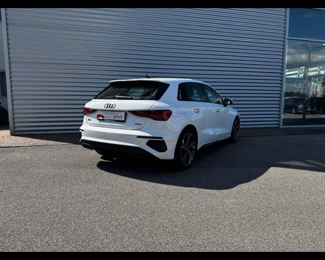 Audi A3 Sportback 40 TDI S-TRONIC QUATTRO S-LINE EDITION - foto 2 di 4