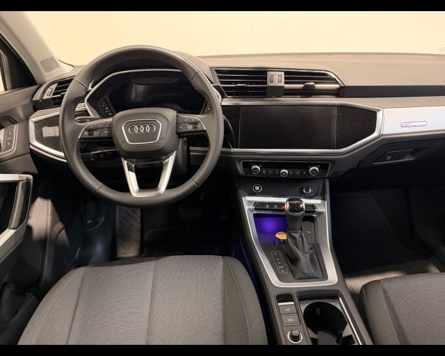 Audi Q3 35 TDI S-TRONIC BUSINESS ADEVANCED - foto 4 di 11