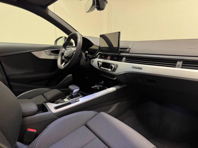 Audi A4 AVANT 40 TDI MHEV S-TRONIC QUATTRO S-LINE - foto 4 di 11