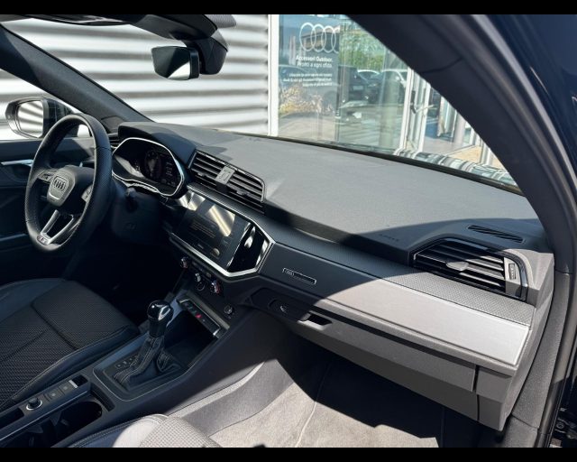 Audi Q3 SPORTBACK 35 TDI S-TRONIC S-LINE EDITION - foto 3 di 13