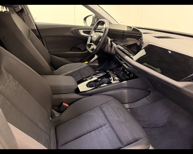 Audi A5 AVANT 2.0 TDI MHEV+ S-TRONIC BUSINESS ADVANCED - foto 3 di 10