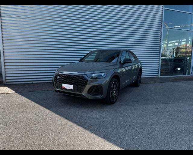 Audi Q5 SPORTBACK 50 TFSIe S-TRONIC IDENTITY BLACK usato a CONEGLIANO