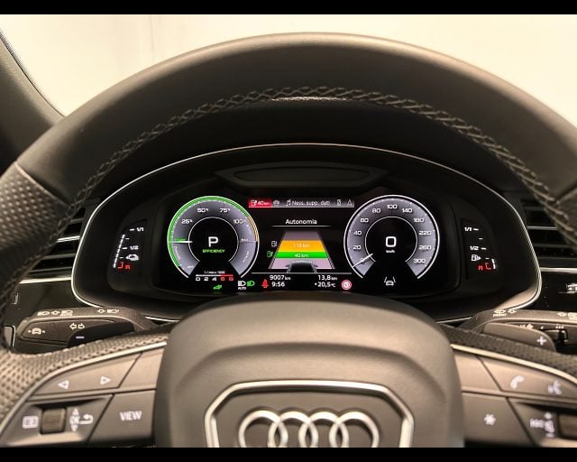 Audi Q8 55 TFSI e TIPTRONIC QUATTRO S-LINE PLUS - foto 4 di 4
