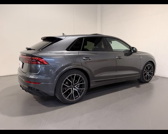 Audi Q8 50 TDI MHEV TIPTRONIC QUATTRO S-LINE EDITION - foto 2 di 14
