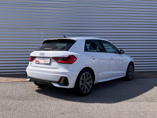 Audi A1 SPORTBACK 30 TFSI S-LINE EDITION - foto 2 di 12