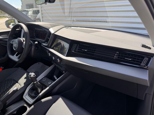 Audi A1 SPORTBACK 30 TFSI S-LINE EDITION - foto 3 di 12