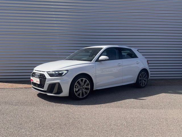 Audi A1 SPORTBACK 30 TFSI S-LINE EDITION, del 2025, 100 km, in vendita a Conegliano (TV)