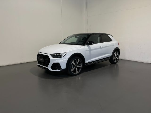 Audi A1 ALLSTREET 30 TFSI S-TRONIC IDENTITY CONTRAST, del 2026, 100 km, in vendita a Conegliano (TV)