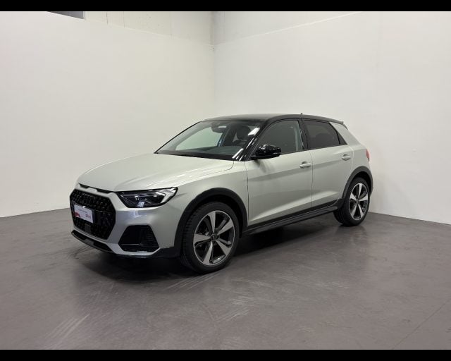 Audi A1 ALLSTREET 30 TFSI S-TRONIC IDENTITY CONTRAST, del 2026, 100 km, in vendita a Conegliano (TV)