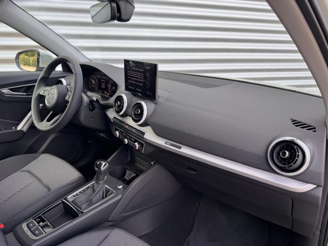 Audi Q2 35 TFSI S-TRONIC S-LINE EDITION - foto 3 di 12