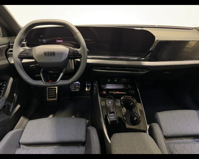 Audi A5 SEDAN TDI MHEV QUATTRO S-TRONIC - foto 4 di 16