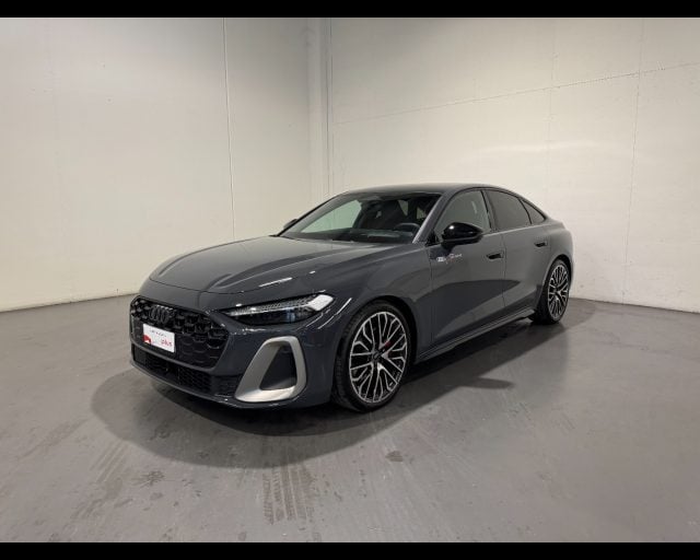 Audi A5 SEDAN TDI MHEV QUATTRO S-TRONIC, del 2024, 21.037 km, in vendita a Conegliano (TV)