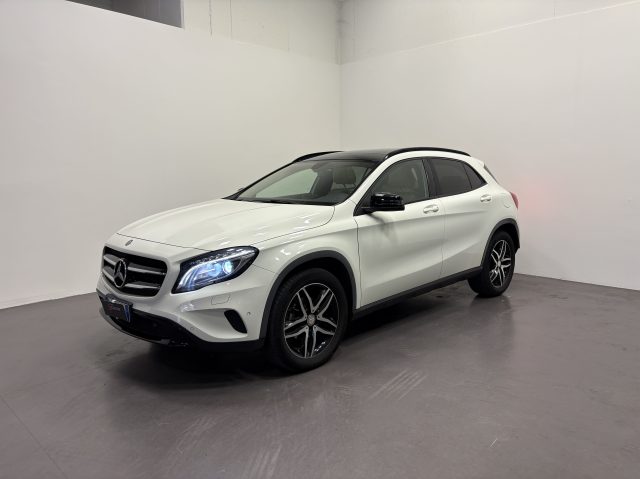 Mercedes-Benz GLA 220 D AUTO 4 MATIC SPORT - foto 2 di 14