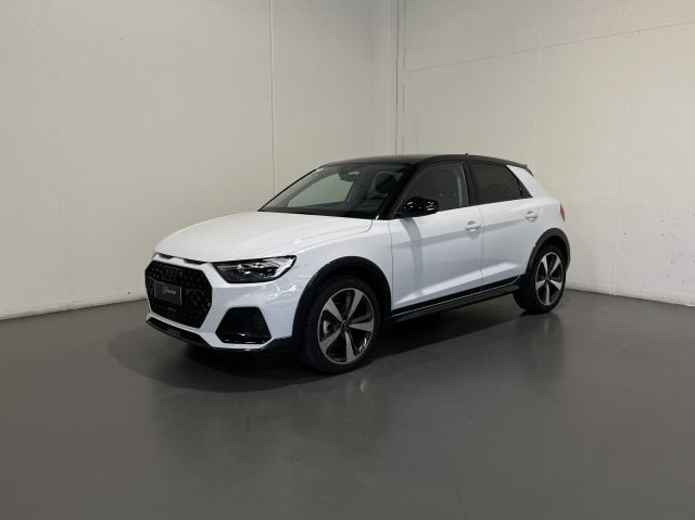 Audi A1 ALLSTREET 30 TFSI S-TRONIC IDENTITY CONTRAST, del 2026, 100 km, in vendita a Conegliano (TV)