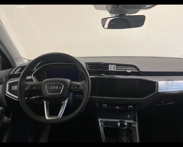 Audi Q3 35 TFSI S-TRONIC S-LINE - foto 4 di 12