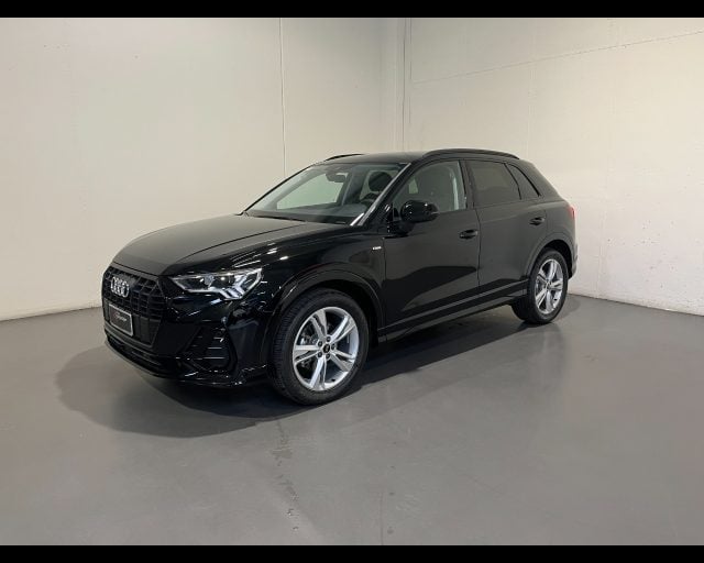 Audi Q3 35 TFSI S-TRONIC S-LINE, del 2025, 100 km, in vendita a Conegliano (TV)