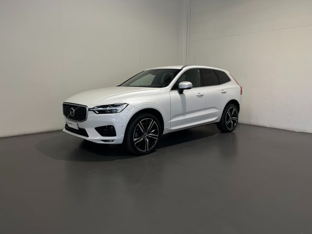 Volvo XC60 2.0 D5 R-DESIGN AWD GEARTRONIC - foto 2 di 17